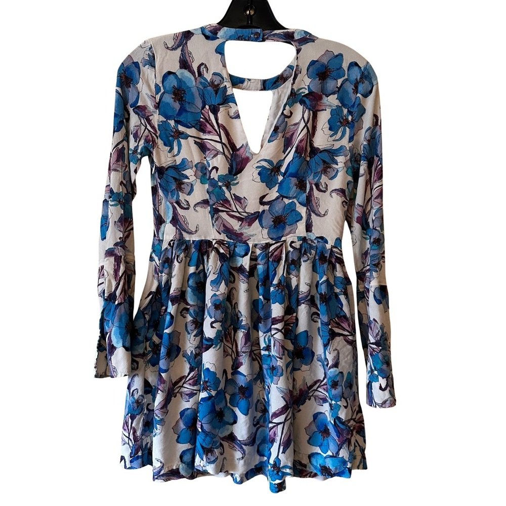 free people // floral cutout bell sleeve minidress - Picture 7 of 10